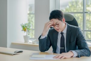 30代ホワイトカラーが今すぐ動くべき5つのキャリア戦略【2026年版・日経データで解説】